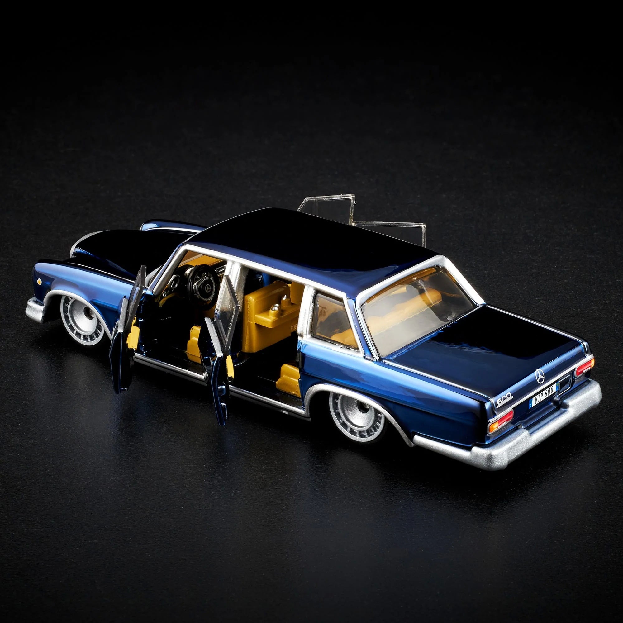 Hotwheels RLC Benz600