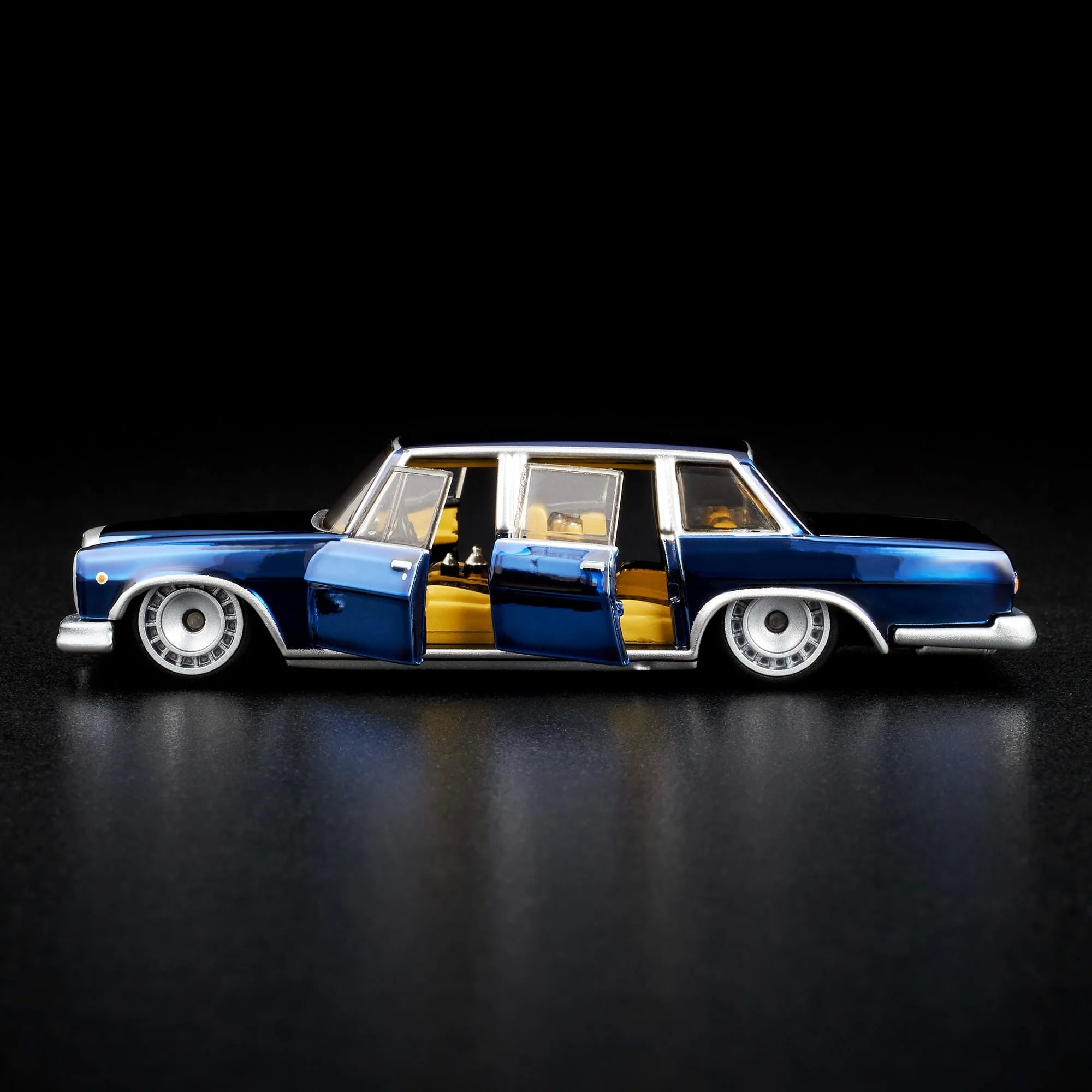 Hotwheels RLC Benz600